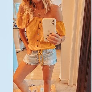 Madewell Yellow Off  the shoulder Top size XS